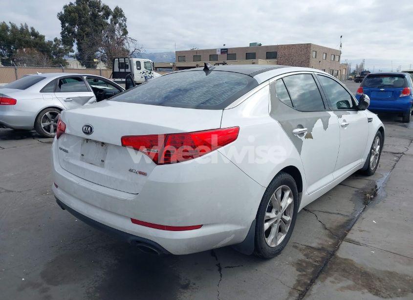 Photo 4 of 2013 Kia Optima EX (VIN 5XXGN4A71DG107842)