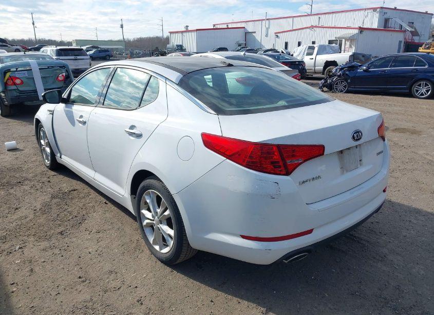 Photo 3 of 2013 Kia Optima EX (VIN 5XXGN4A71DG117433)