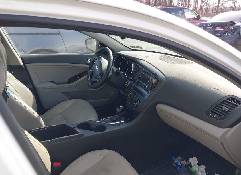 Photo 5 of 2013 Kia Optima EX (VIN 5XXGN4A71DG117433)