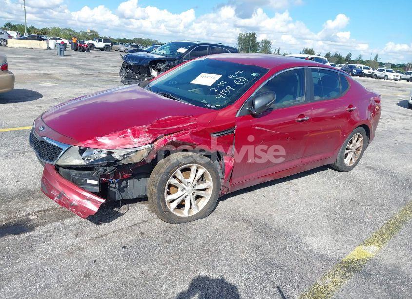 Photo 2 of 2013 Kia Optima EX (VIN 5XXGN4A71DG139139)