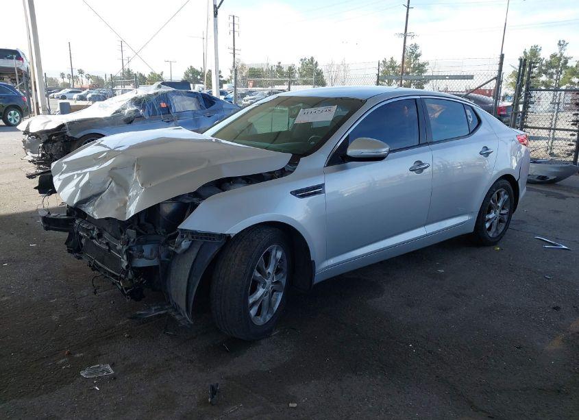 Photo 2 of 2013 Kia Optima EX (VIN 5XXGN4A71DG151047)