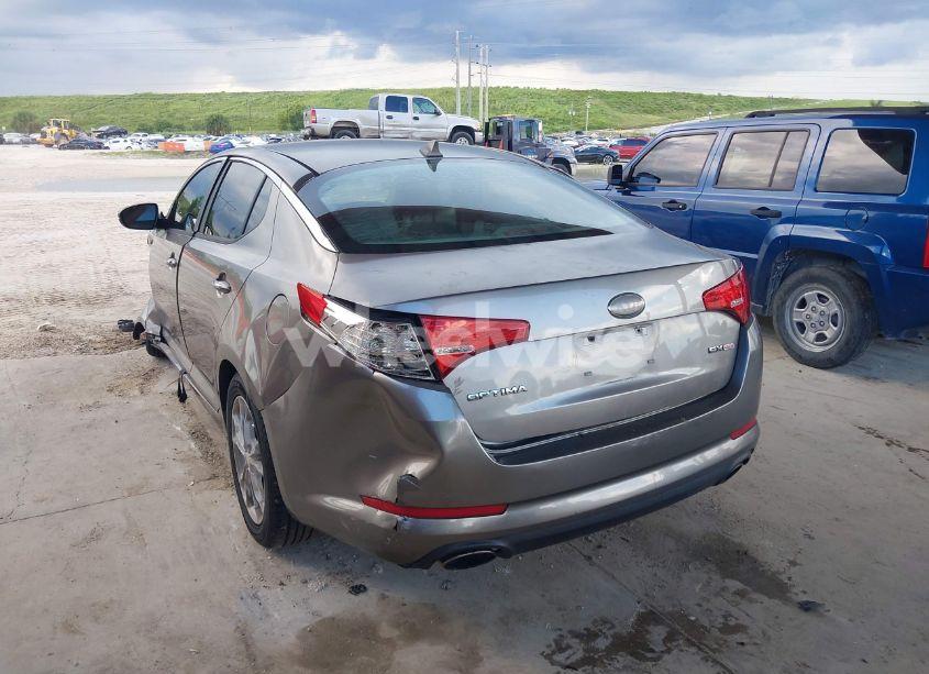 Photo 3 of 2013 Kia Optima EX (VIN 5XXGN4A71DG158225)