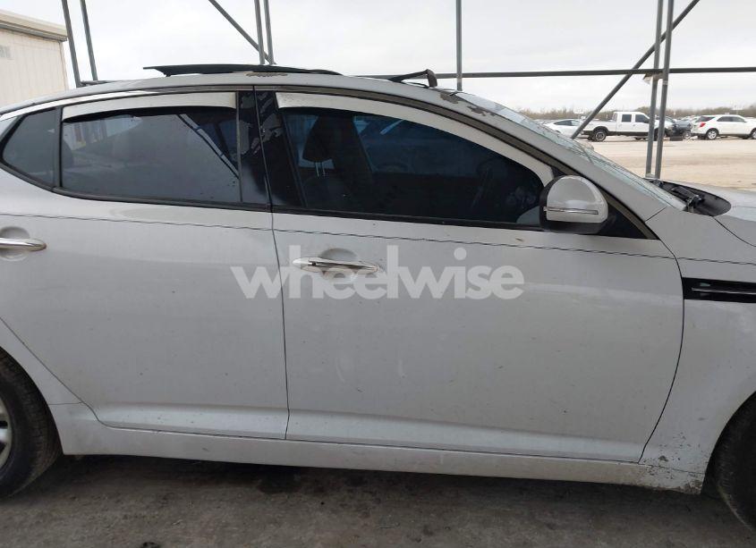 Photo 13 of 2013 Kia Optima EX (VIN 5XXGN4A71DG192357)