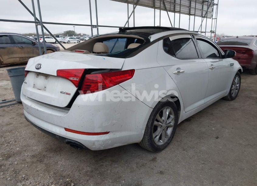 Photo 4 of 2013 Kia Optima EX (VIN 5XXGN4A71DG192357)