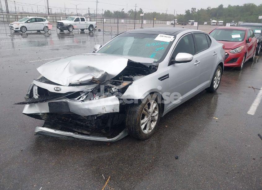 Photo 2 of 2013 Kia Optima EX (VIN 5XXGN4A71DG203891)