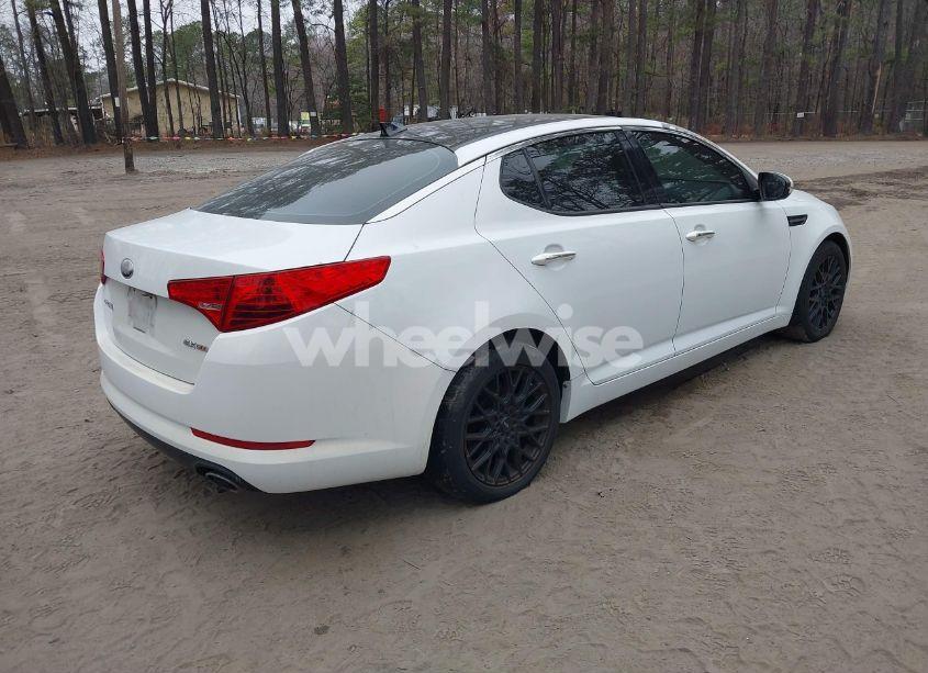 Photo 4 of 2013 Kia Optima EX (VIN 5XXGN4A71DG232596)