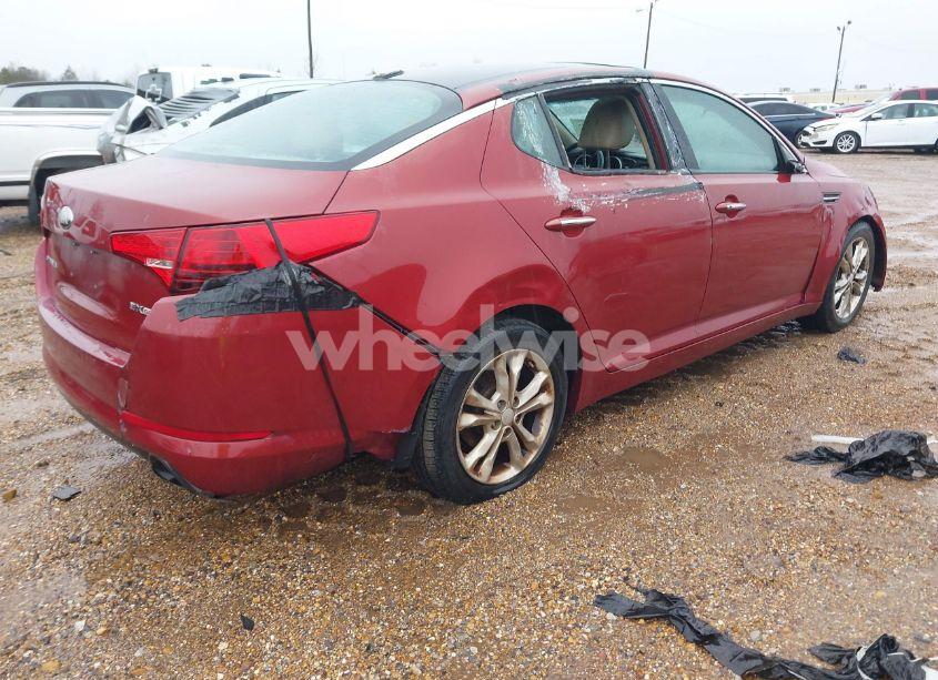 Photo 4 of 2013 Kia Optima EX (VIN 5XXGN4A71DG236647)