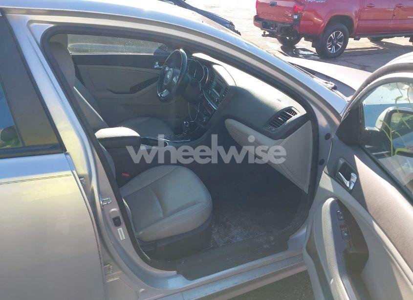 Photo 5 of 2014 Kia Optima EX (VIN 5XXGN4A71EG311932)