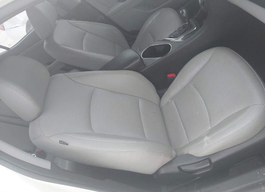 Photo 8 of 2015 Kia Optima EX (VIN 5XXGN4A71FG361618)