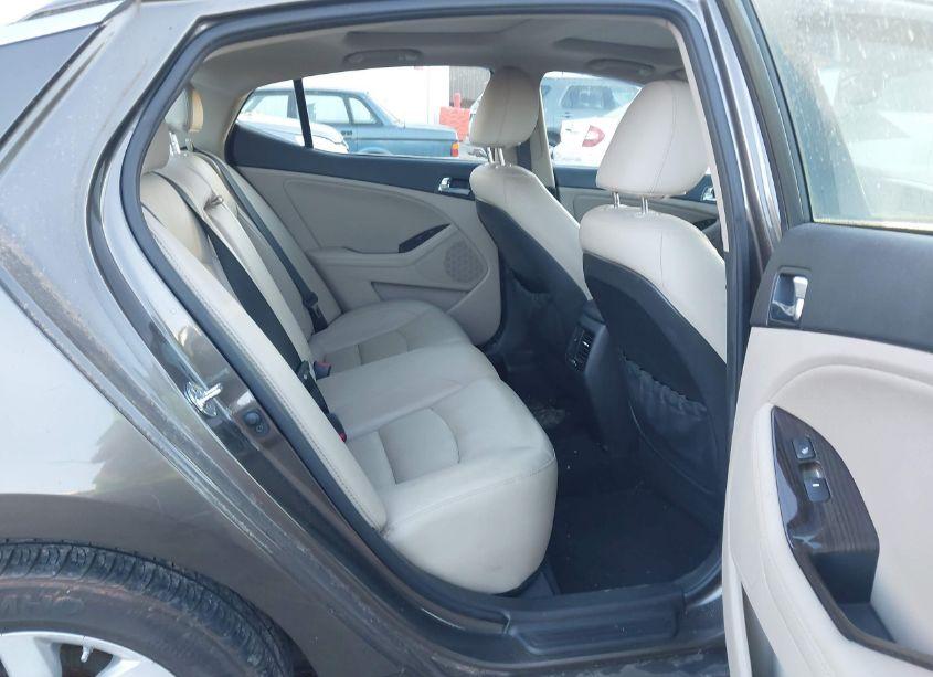 Photo 8 of 2015 Kia Optima EX (VIN 5XXGN4A71FG374837)