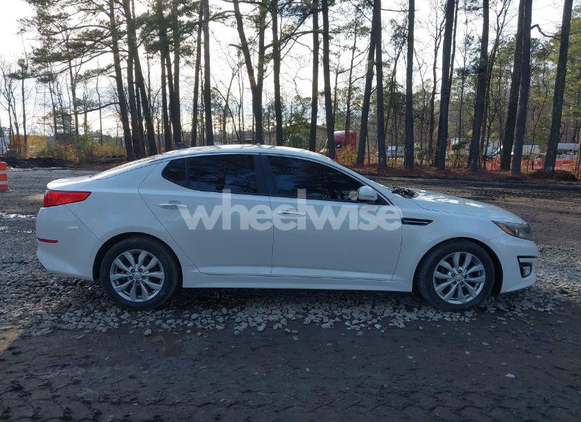 Photo 13 of 2015 Kia Optima EX (VIN 5XXGN4A71FG392559)