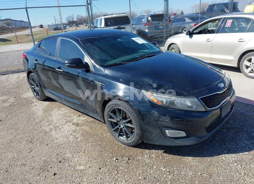 2015 Kia Optima EX (VIN 5XXGN4A71FG410123) main photo