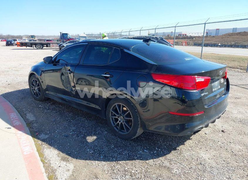 Photo 3 of 2015 Kia Optima EX (VIN 5XXGN4A71FG410123)