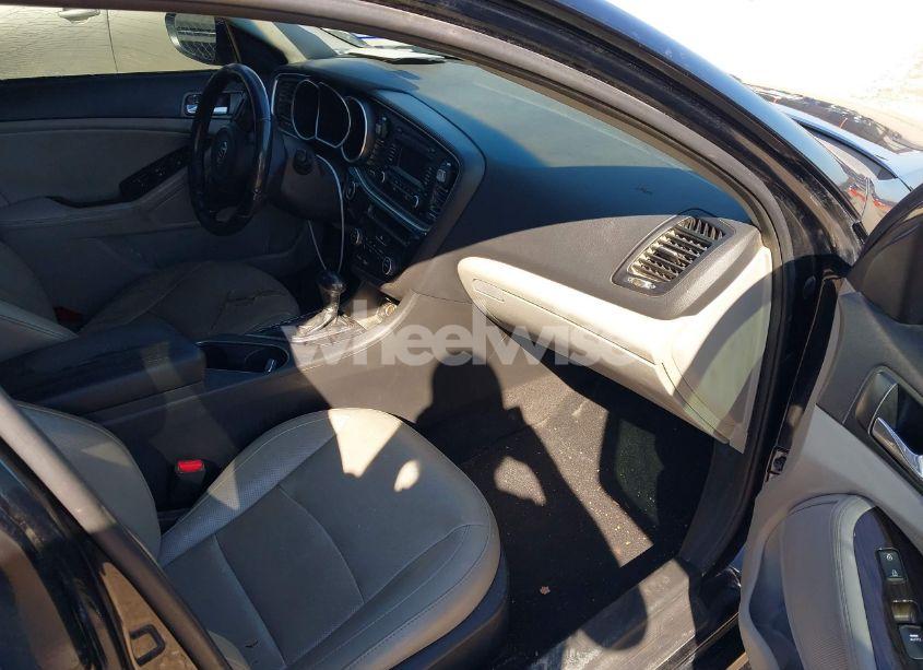 Photo 5 of 2015 Kia Optima EX (VIN 5XXGN4A71FG410123)