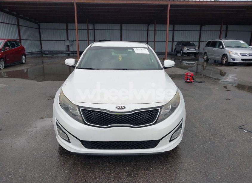 Photo 12 of 2015 Kia Optima EX (VIN 5XXGN4A71FG421848)