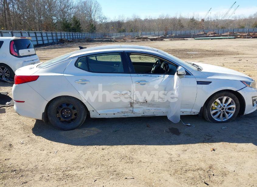 Photo 12 of 2015 Kia Optima EX (VIN 5XXGN4A71FG433529)