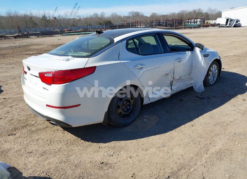 Photo 4 of 2015 Kia Optima EX (VIN 5XXGN4A71FG433529)