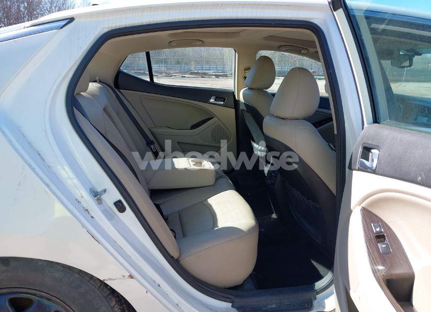 Photo 8 of 2015 Kia Optima EX (VIN 5XXGN4A71FG433529)