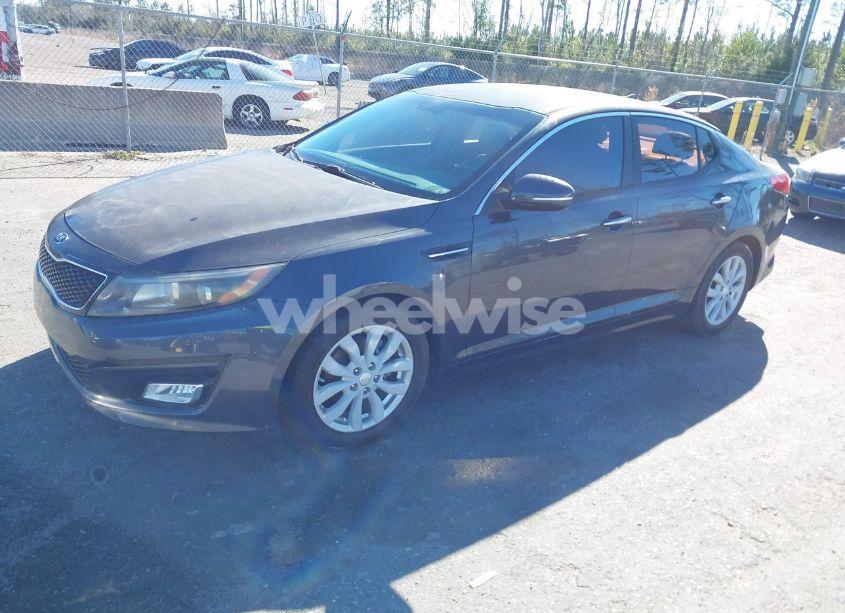 Photo 2 of 2015 Kia Optima EX (VIN 5XXGN4A71FG436950)