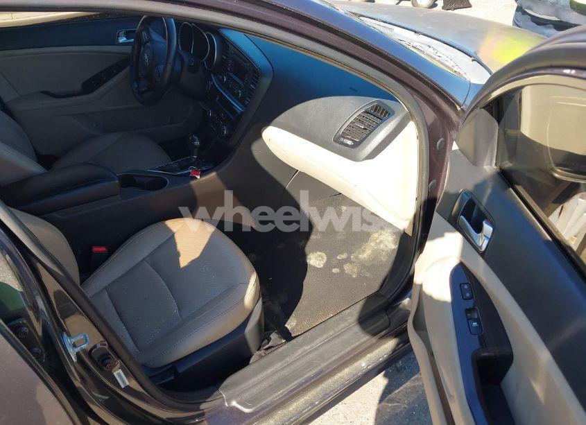 Photo 5 of 2015 Kia Optima EX (VIN 5XXGN4A71FG436950)