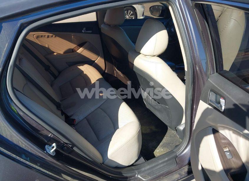 Photo 8 of 2015 Kia Optima EX (VIN 5XXGN4A71FG436950)