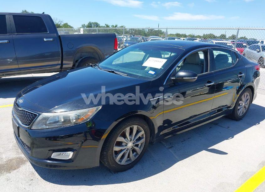 Photo 2 of 2015 Kia Optima EX (VIN 5XXGN4A71FG441534)
