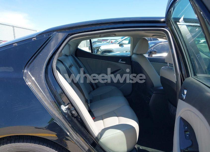 Photo 8 of 2015 Kia Optima EX (VIN 5XXGN4A71FG441534)