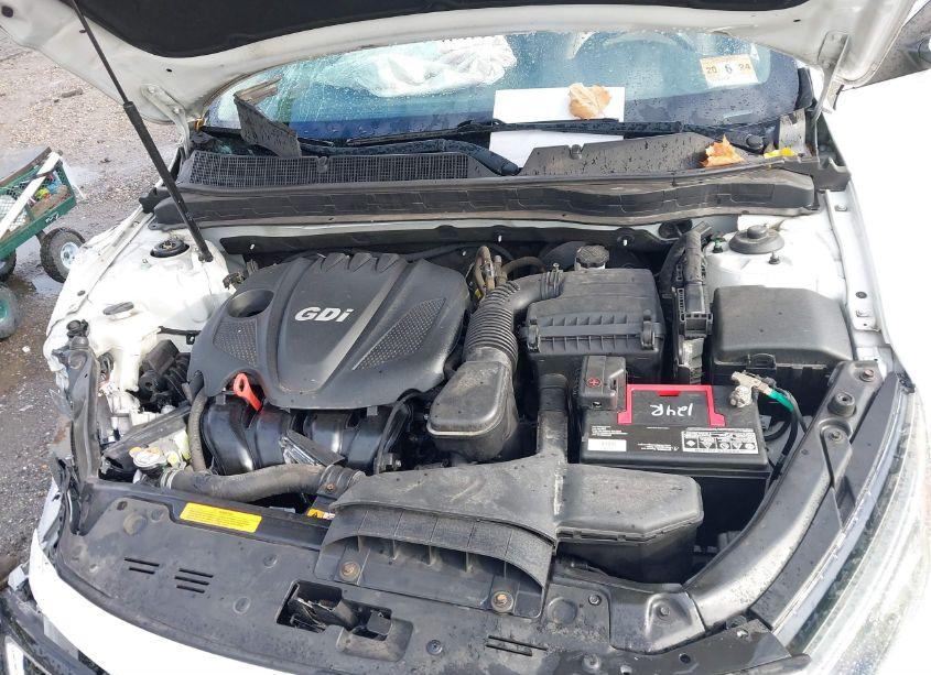 Photo 10 of 2015 Kia Optima EX (VIN 5XXGN4A71FG468264)