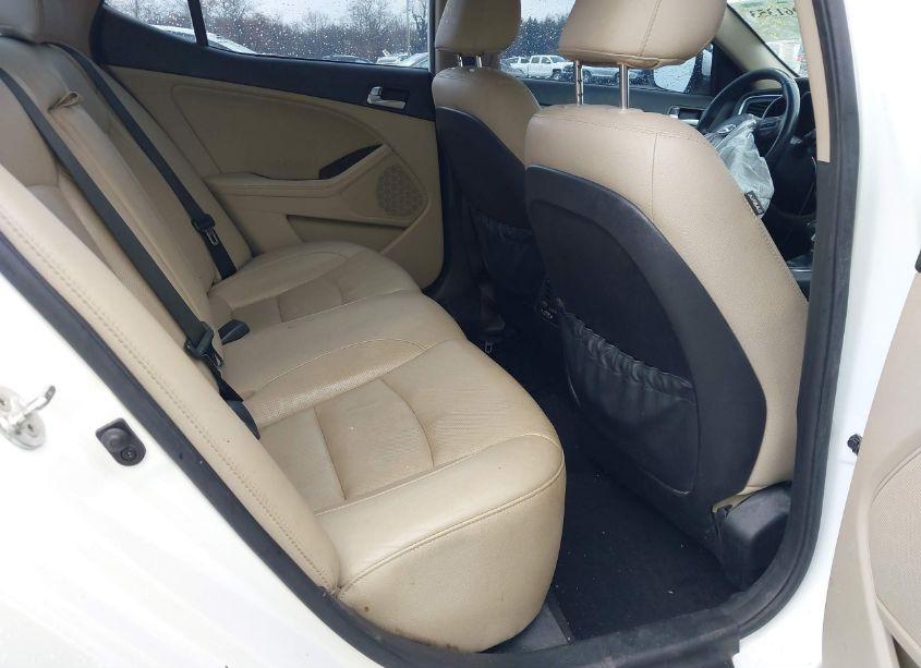 Photo 8 of 2015 Kia Optima EX (VIN 5XXGN4A71FG468264)