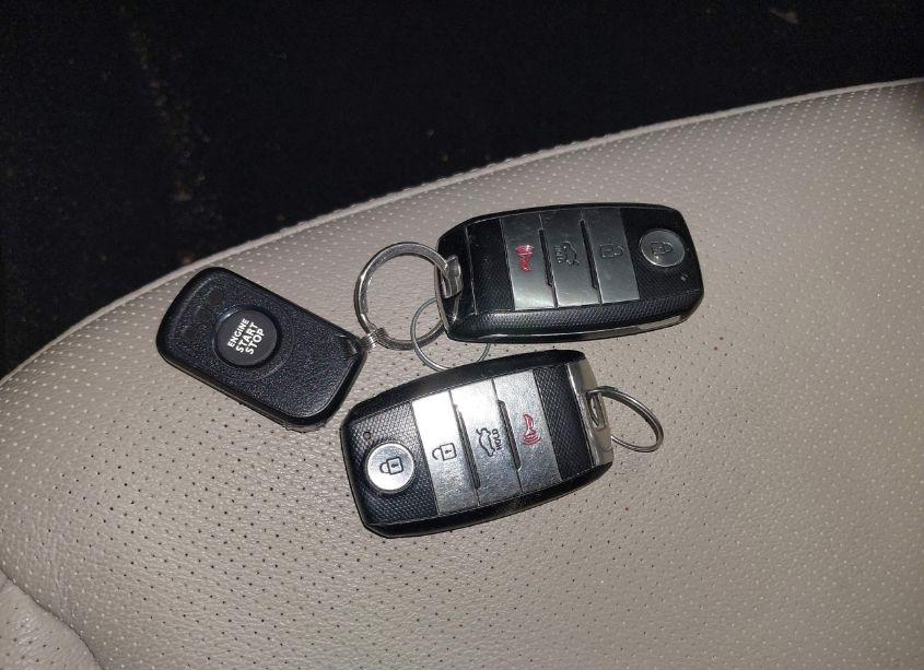 Photo 11 of 2015 Kia Optima EX (VIN 5XXGN4A71FG485677)