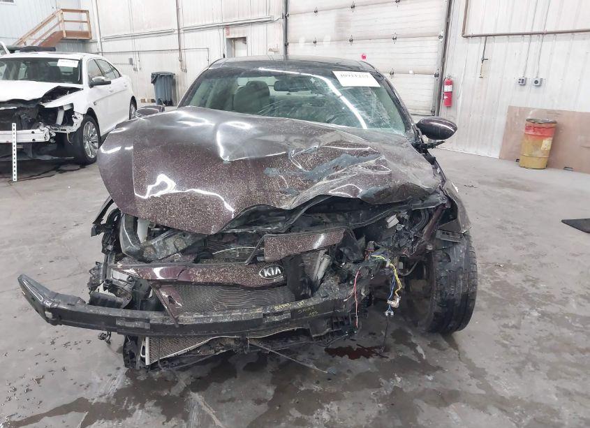 Photo 13 of 2015 Kia Optima EX (VIN 5XXGN4A71FG485677)