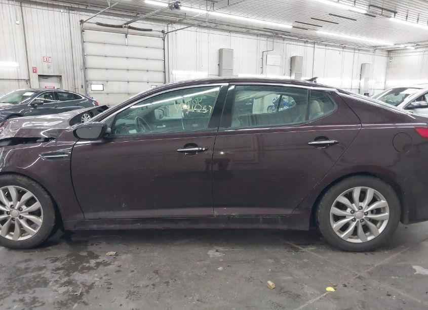 Photo 15 of 2015 Kia Optima EX (VIN 5XXGN4A71FG485677)