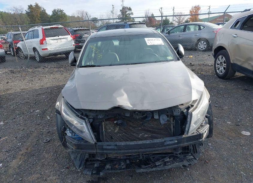 Photo 12 of 2015 Kia Optima EX (VIN 5XXGN4A71FG502820)