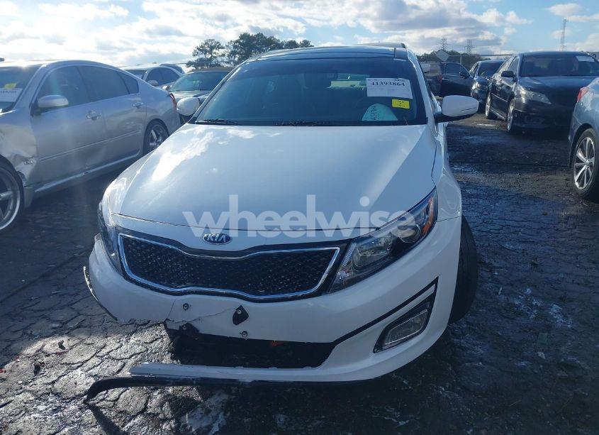 Photo 12 of 2015 Kia Optima EX (VIN 5XXGN4A71FG508391)