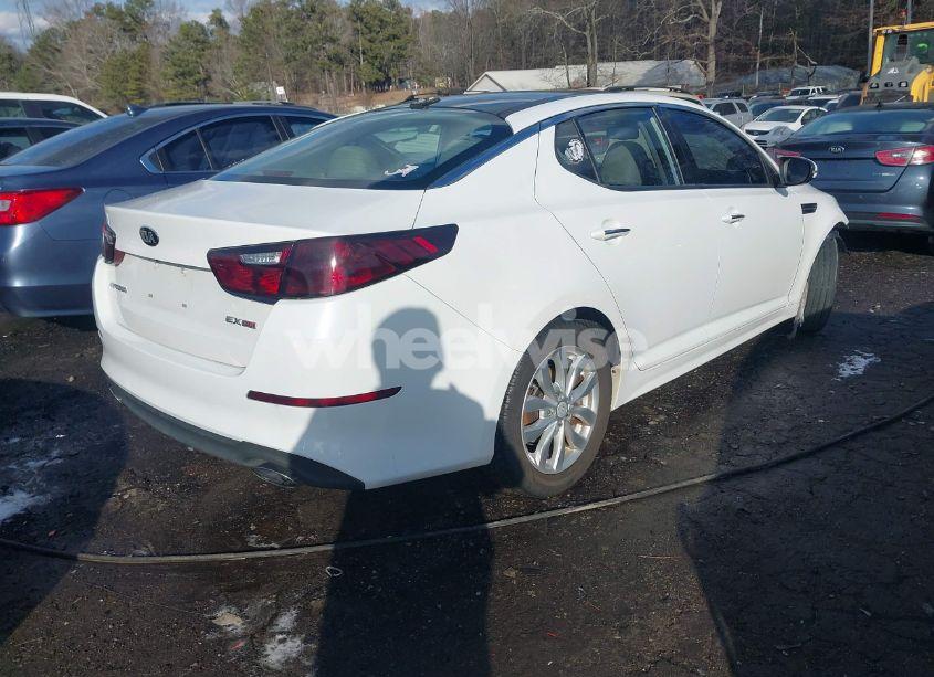 Photo 4 of 2015 Kia Optima EX (VIN 5XXGN4A71FG508391)