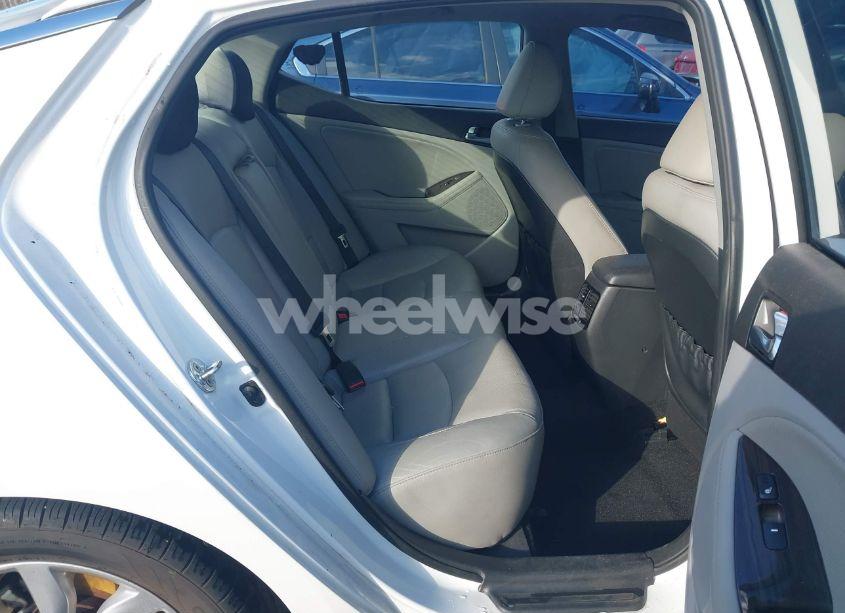 Photo 8 of 2015 Kia Optima EX (VIN 5XXGN4A71FG508391)