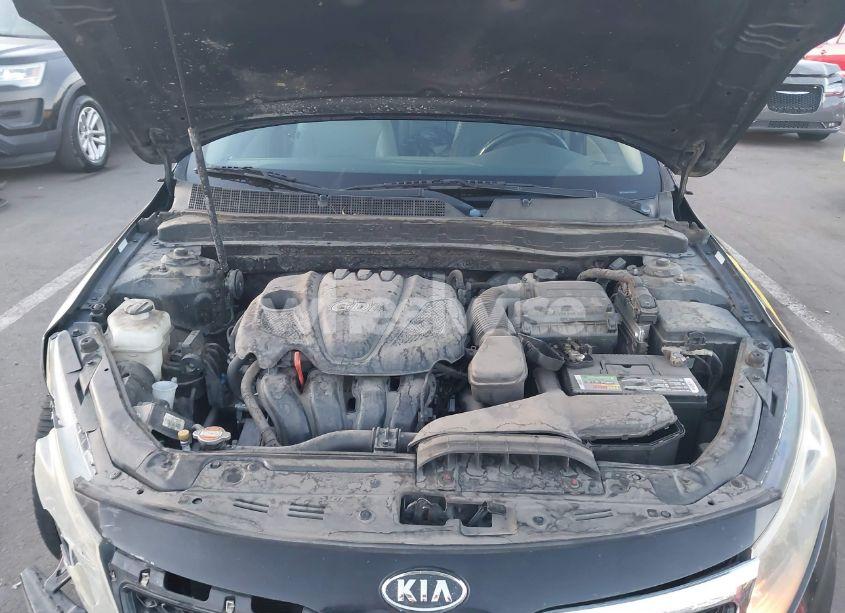 Photo 10 of 2012 Kia Optima EX (VIN 5XXGN4A72CG012978)