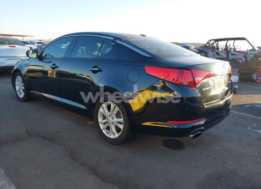 Photo 3 of 2012 Kia Optima EX (VIN 5XXGN4A72CG012978)