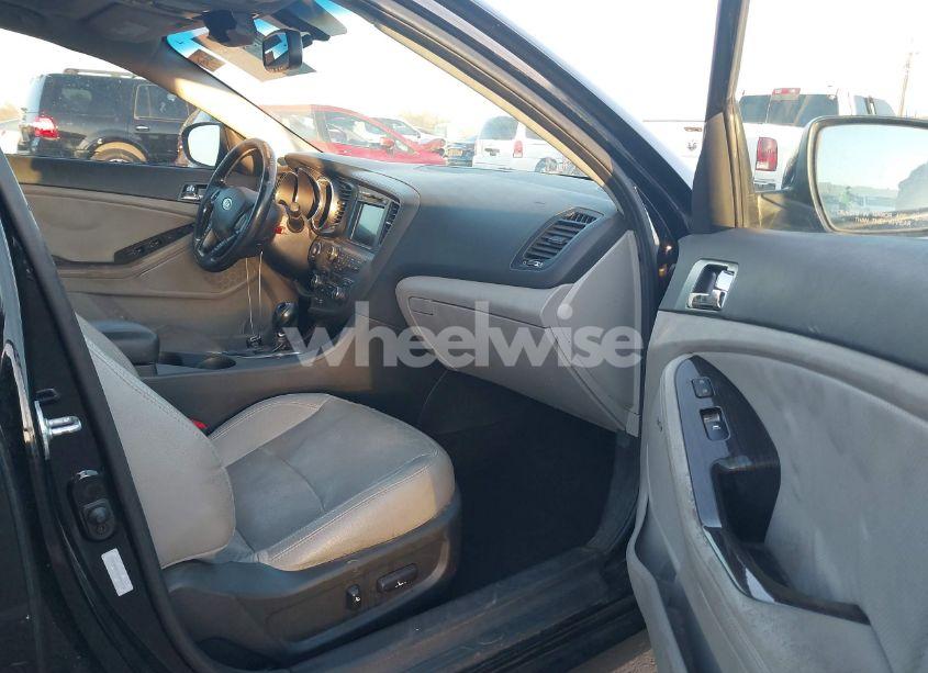 Photo 5 of 2012 Kia Optima EX (VIN 5XXGN4A72CG012978)