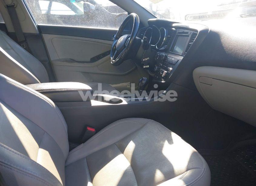 Photo 5 of 2012 Kia Optima EX (VIN 5XXGN4A72CG022734)