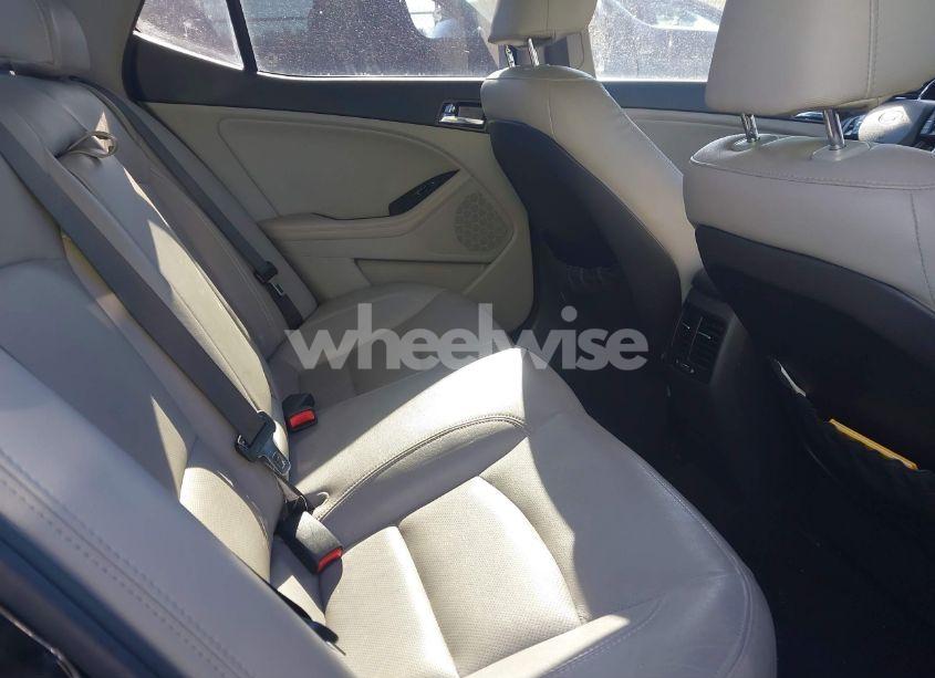 Photo 8 of 2012 Kia Optima EX (VIN 5XXGN4A72CG022734)