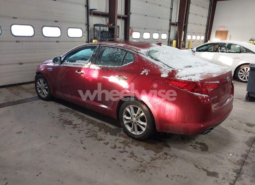 Photo 3 of 2012 Kia Optima EX (VIN 5XXGN4A72CG077569)