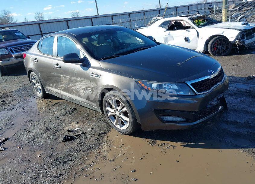 2012 Kia Optima EX (VIN 5XXGN4A72CG081153) main photo