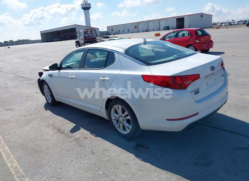 Photo 3 of 2012 Kia Optima EX (VIN 5XXGN4A72CG086188)