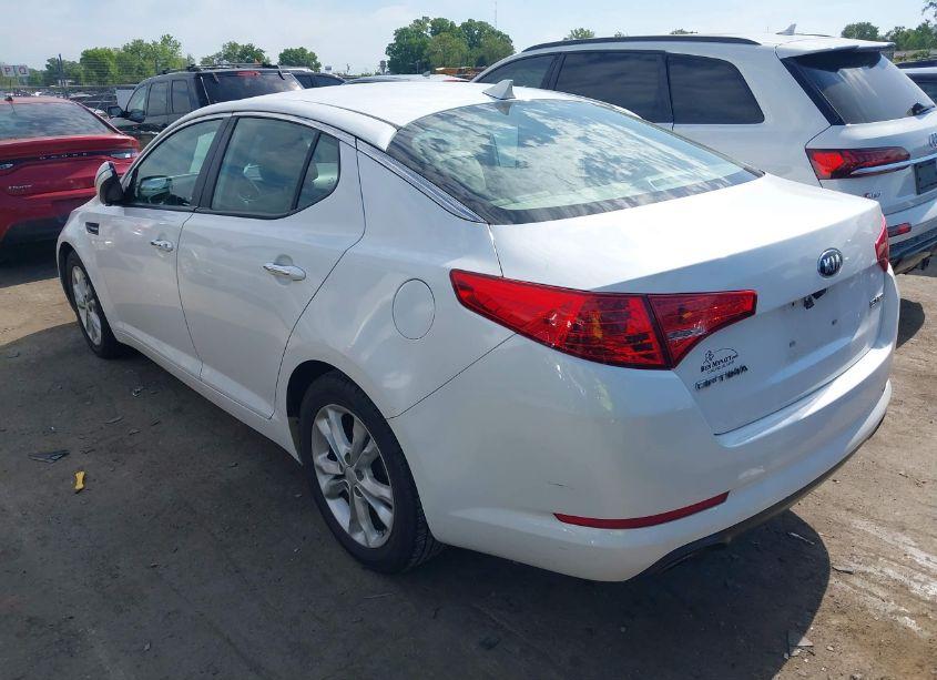 Photo 3 of 2013 Kia Optima EX (VIN 5XXGN4A72DG144317)