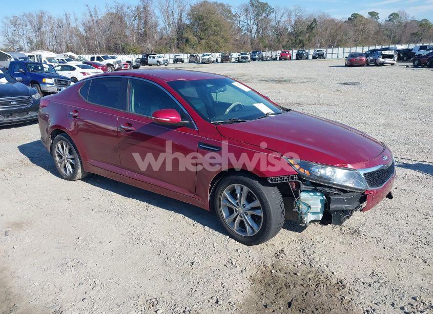 2013 Kia Optima EX (VIN 5XXGN4A72DG165295) main photo