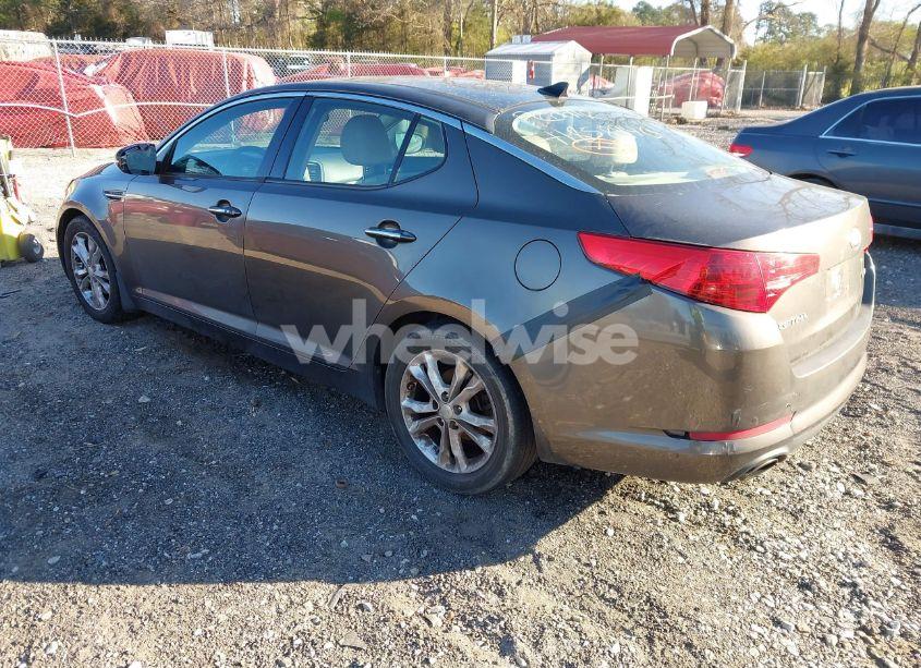 Photo 3 of 2013 Kia Optima EX (VIN 5XXGN4A72DG216231)