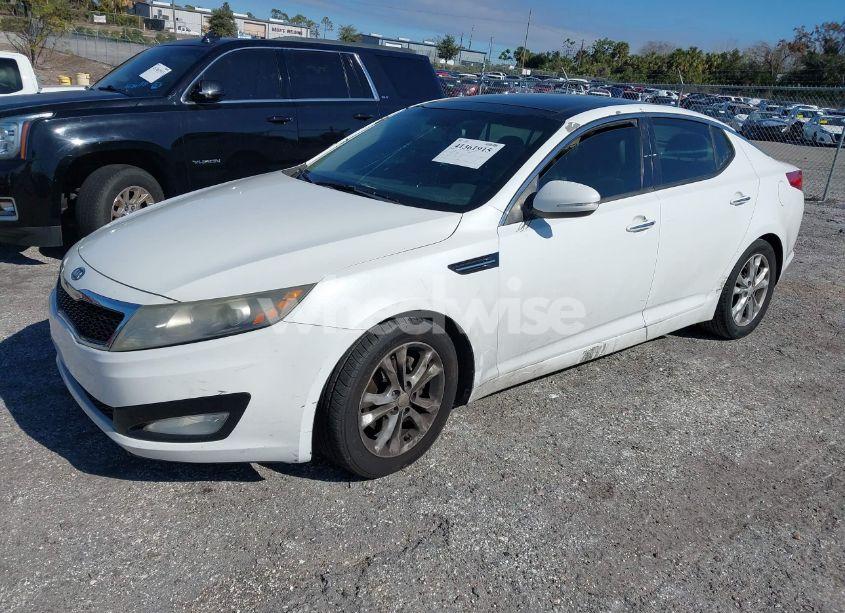 Photo 2 of 2013 Kia Optima EX (VIN 5XXGN4A72DG222000)