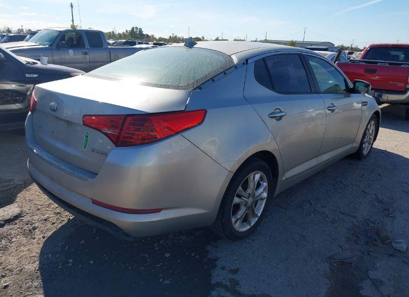 Photo 4 of 2013 Kia Optima EX (VIN 5XXGN4A72DG251139)