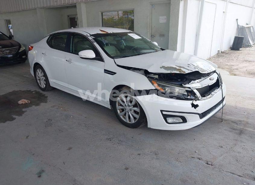 2015 Kia Optima EX (VIN 5XXGN4A72FG350868) main photo
